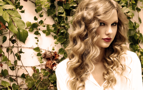 Taylor Swift in garden