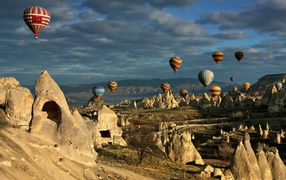 Fairy chimneys Turkey and air balloons