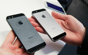 New Iphone 5S and Iphone 5, comparison