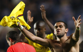 The best football player of Barcelona Daniel Alves without his t shirt