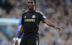 The best football player of Chelsea Samuel Eto'o in black