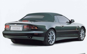 Надежная машина Aston Martin db7