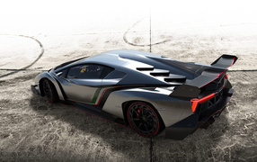 Надежная машина Lamborghini Veneno