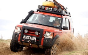  Reliable car Land Rover Defender 