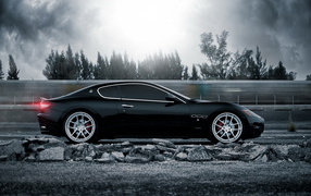 	   Maserati coupe