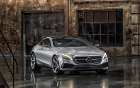 Mercedes benz s class coupe 2013