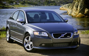 Test drive the car Volvo s40 