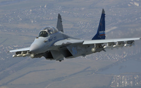 Самолет Миг-35 с ракетами