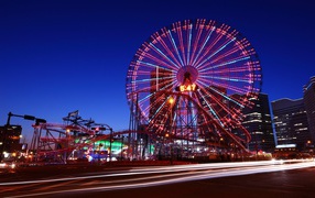 	  Ferris wheel in Japan