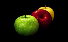 Разно цветные яблоки