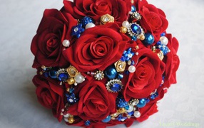 Red roses on March 8 with blue flowers
