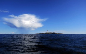 	   The island with the lighthouse