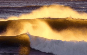 Большие океанские волны