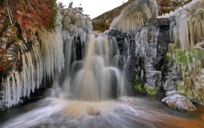 Замерзший водопад в Веллингтоне