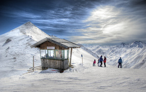 Вершина горы на горнолыжном курорте Серфаус, Австрия