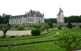 Luxury park in front of the castle in the Loire, France