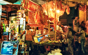 Ночной рынок в Варанаси