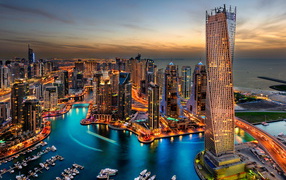 Вечерние огни в Дубаи