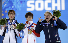 Арианна Фонтана итальянская конькобежка обладательница серебряной и двух бронзовых медалей