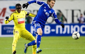 Defender Vladimir Granat Moscow Dynamo in the attack