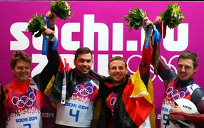 German lugers Tobias Arlt and Tobias Vendla holders gold medal