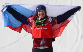 Обладательница золотой медали в дисциплине сноуборд Ева Самкова 