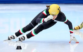 Итальянская шорт-трекистка Мартина Вальчепина на олимпиаде в Сочи