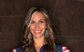 Обладательница серебряной медали американская скелетонистка Ноэль Пикус-Пэйс на олимпиаде в Сочи