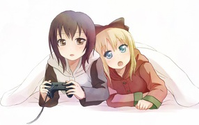 Девушки играют в видеоигры в аниме Юру юри