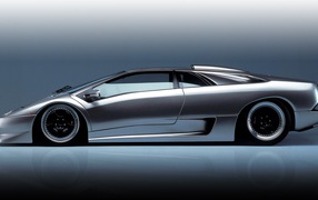 Stylish silver Lamborghini Diablo