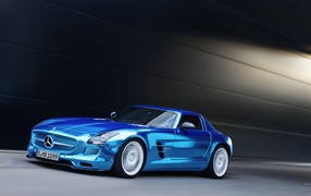 Car Mercedes SLS color blue metallic