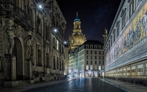 Ночной город в Германии