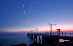 Bridge with antennas in the Gulf