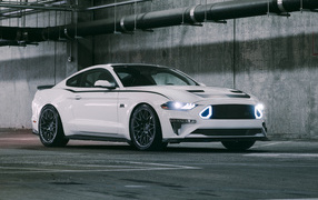 White car Ford Mustang RTR, 2018