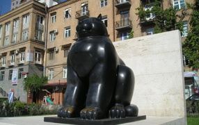 Thick black cat monument in Yerevan 
