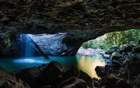 Sun rays in the underground grotto