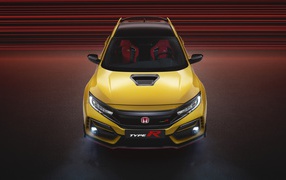 Желтый автомобиль Honda Civic Type R Limited Edition 2020 года вид сверху