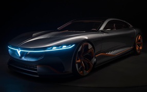 Автомобиль Italdesign Voyah I-Land Concept 2020 года с включенными фарами