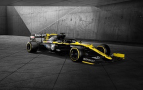 Гоночный автомобиль Renault RS20 2020 года 