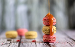 Macaroon dessert with caramel on the table