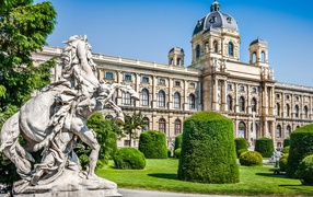 Sculpture outside the building of the Museum of Art History, Vienna. Austria