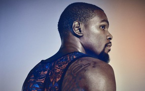 Basketball player Kevin Durant rear view