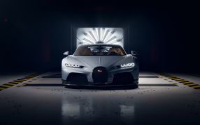 Спортивный автомобиль Bugatti Chiron Super Sport 2021 года