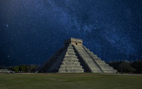 Pyramid under the starry night sky, the ancient Mayan city of Chichen Itza. Mexico
