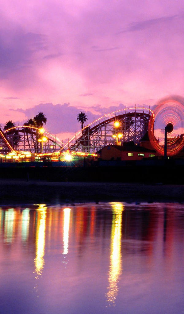 Summer Twilight / Santa Cruz Beach / California / USA