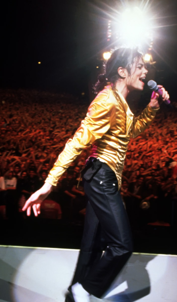 Майкл Джексон на сцене