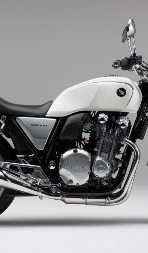 Новый надежный мотоцикл Honda CB 1100