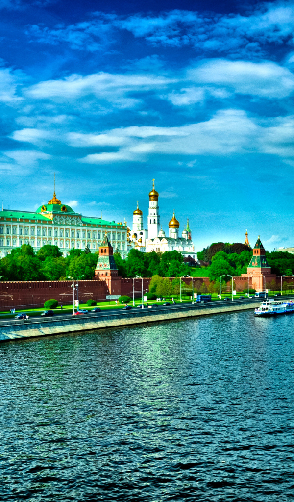 Москва река и Кремль
