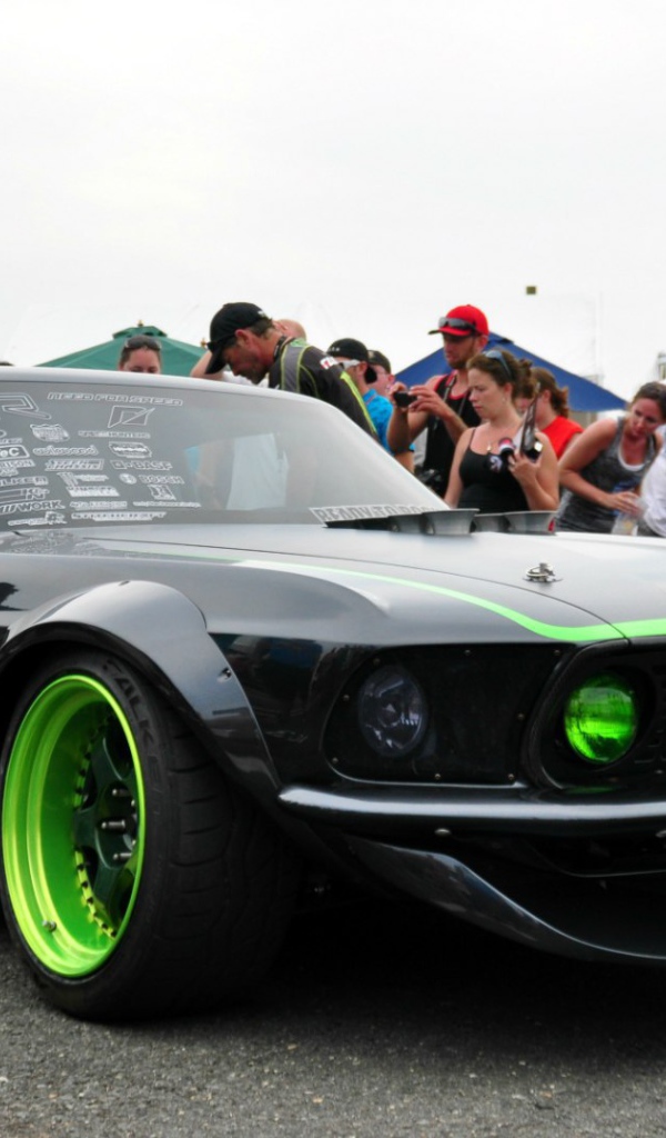 Зеленоглазый Ford Mustang RTR-X