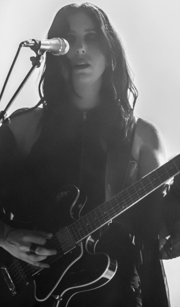 Singer Chelsea Wolfe at the microphone